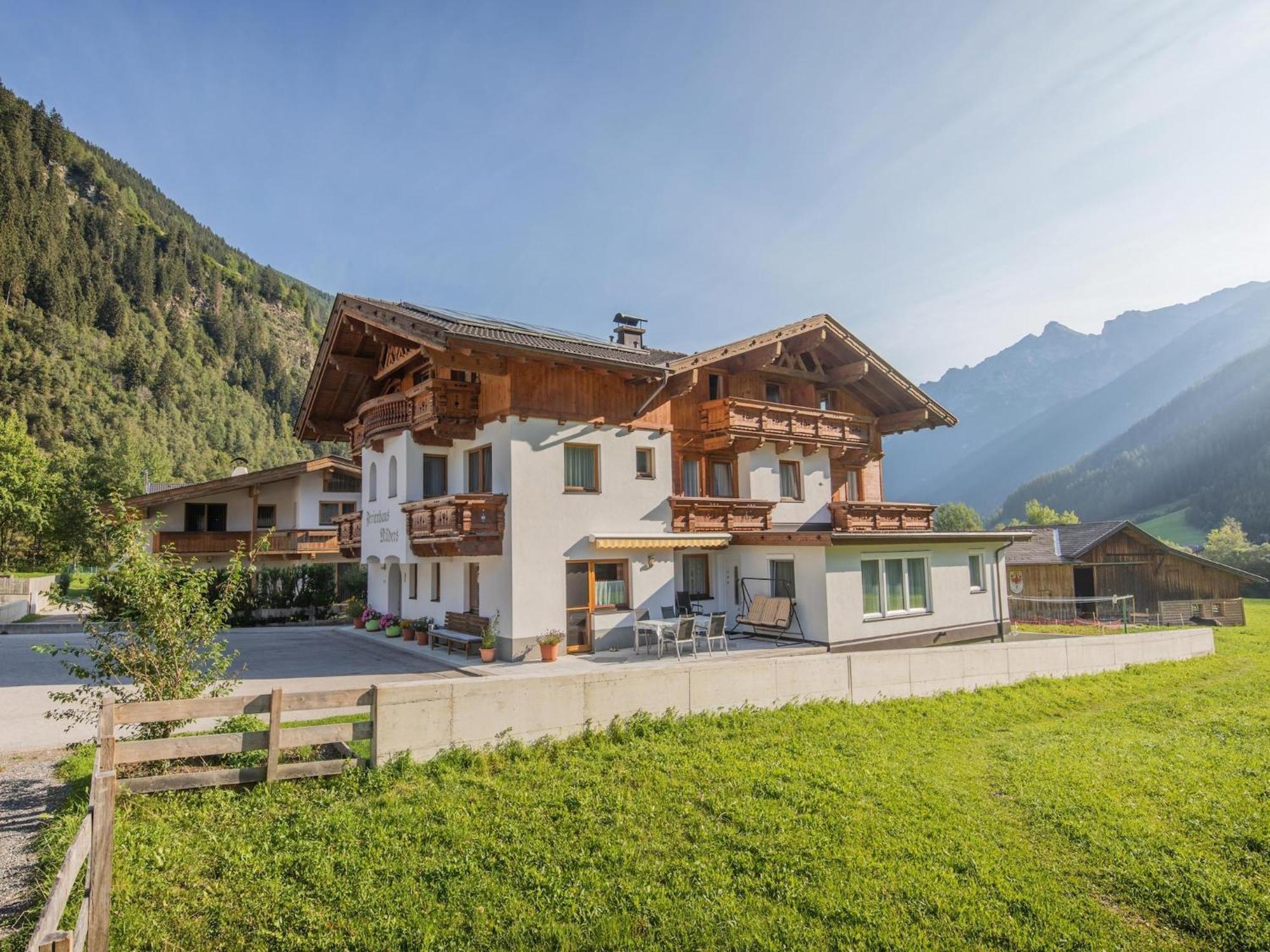 Apartamento Flat With Sep Entrance On Ground Floor In Neustift Neustift im Stubaital Exterior foto